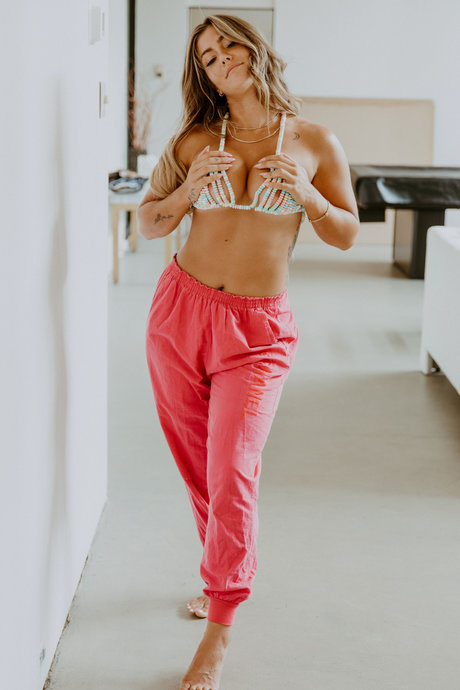 video call onlyfans sexy image