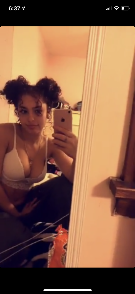 Ash Kash beautiful model images