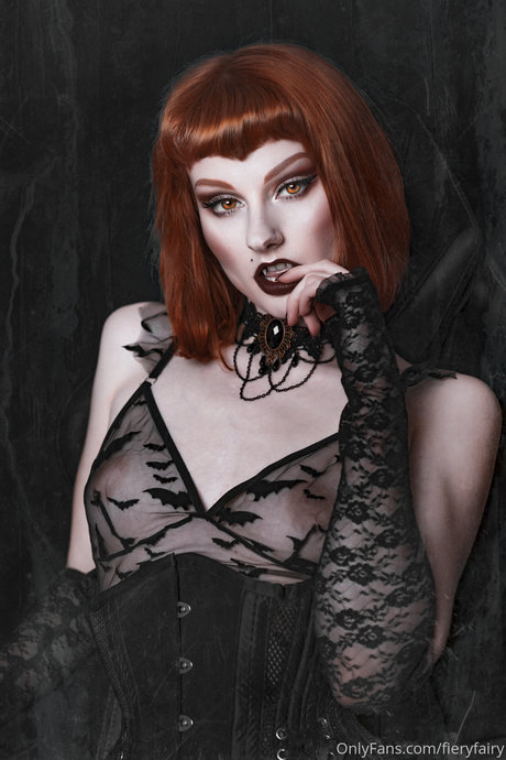 Fieryfairy_ erotic pornstar pics