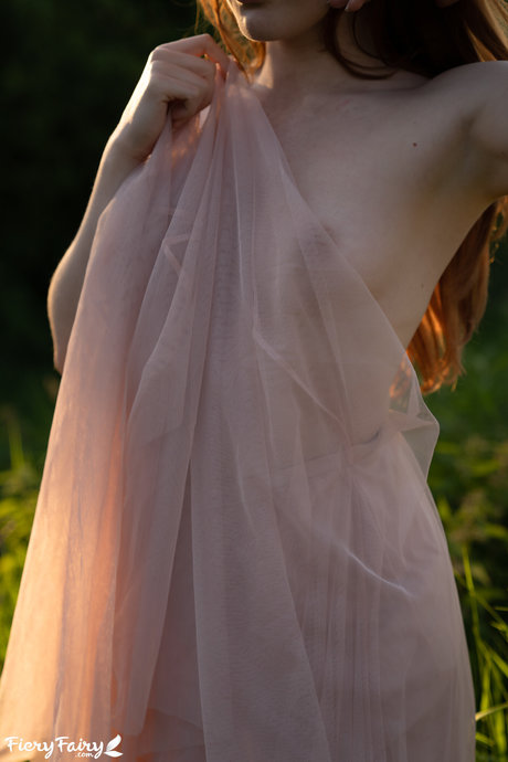 Fieryfairy_ pornstar naked pics