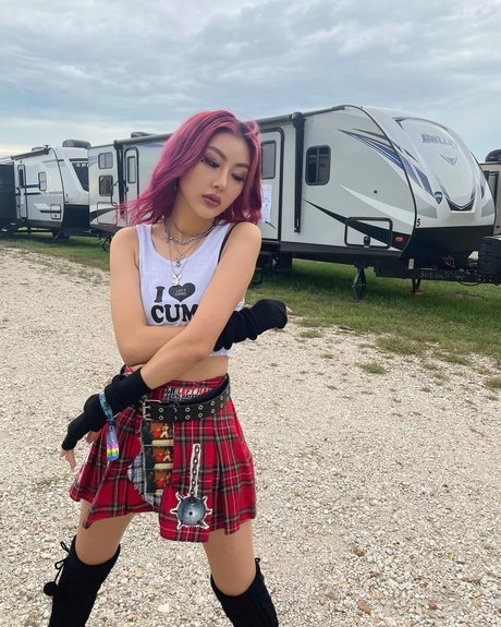 Dj Camgirl_ naked actress images