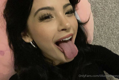 Lillian Delaney nice actress photo