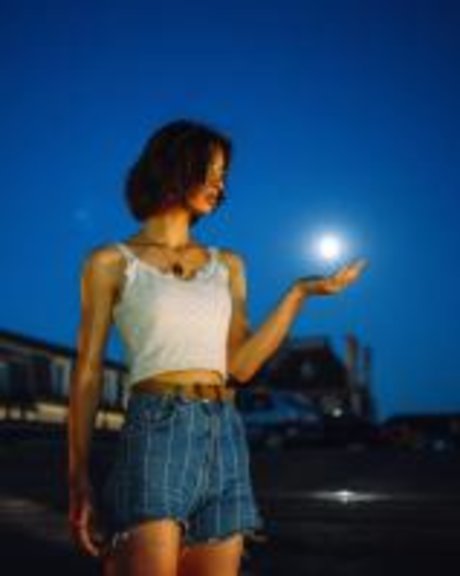 Roxane Eylaud_ star pretty gallery