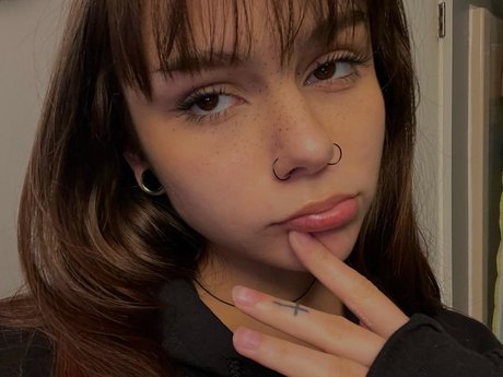 Sxvsy pornographic actress pics