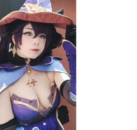 Little Giuli best model picture