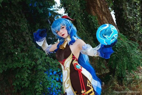 Little Giuli pornographic star pic