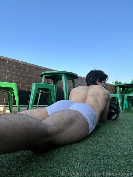 Dubianjauregui model adult pictures