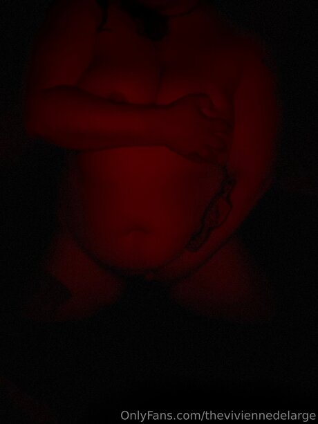 Theviviennedelarge star nice pic