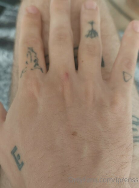 Iprenss high quality actress galleries