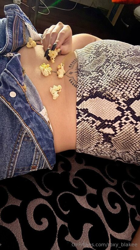 female influencer onlyfans hot images