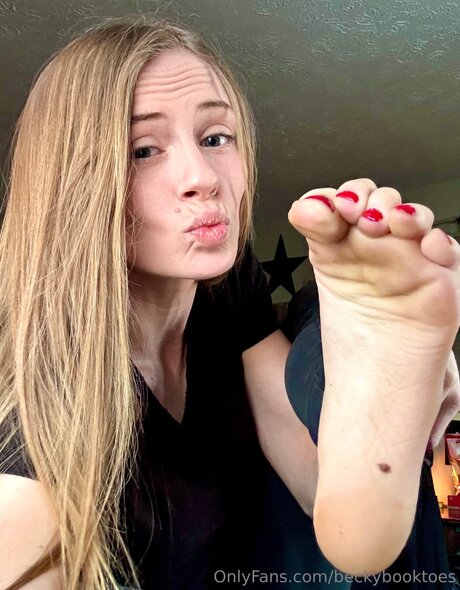 Beckybooktoes star pretty pic