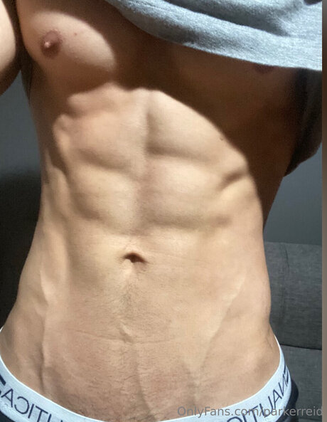 Parkerreid naked model photos