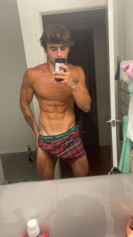 Auscashmaster04 pornstar exclusive picture