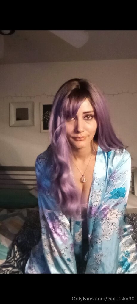 Violetsky90 high quality actress pic