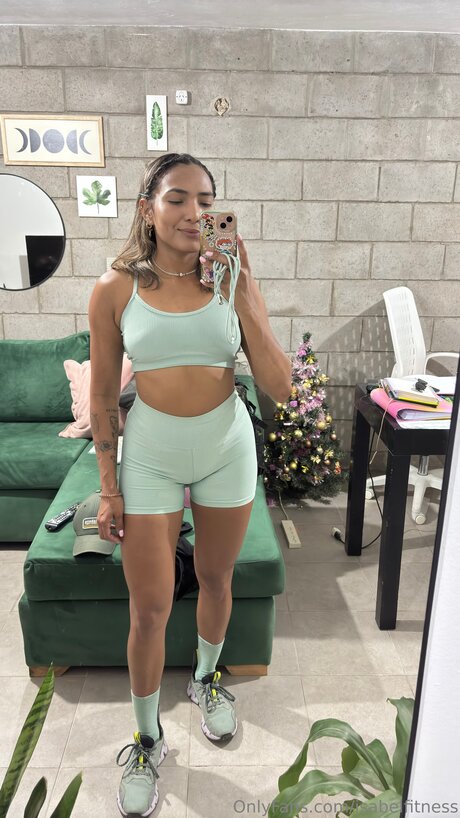 Isabelfitness star beautiful img