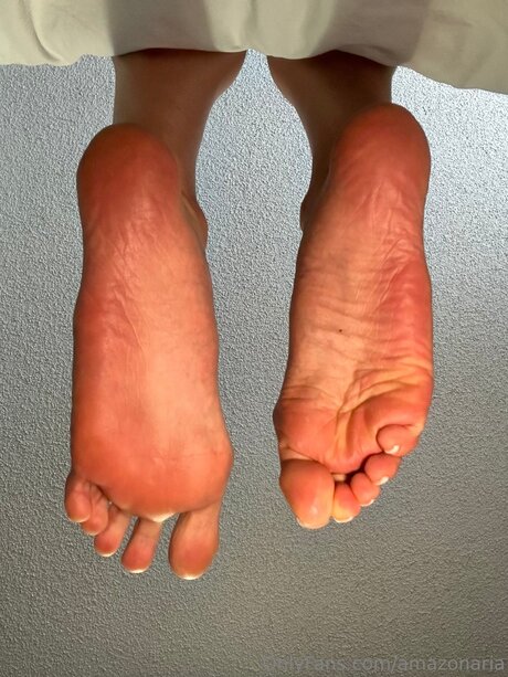 Amazonaria perfect model image