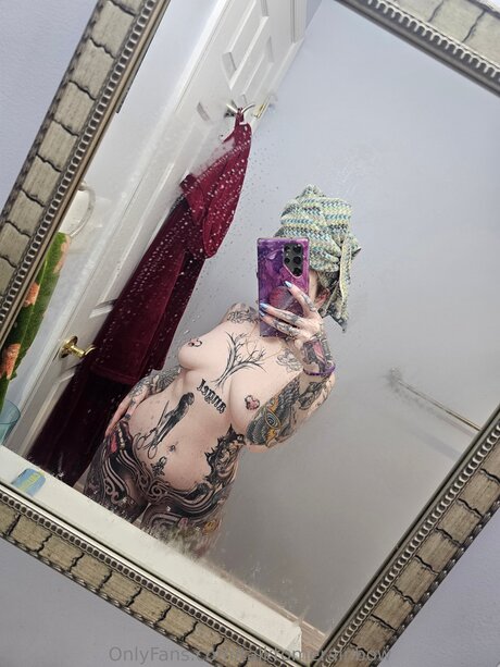 Talktomerainbow model sex img