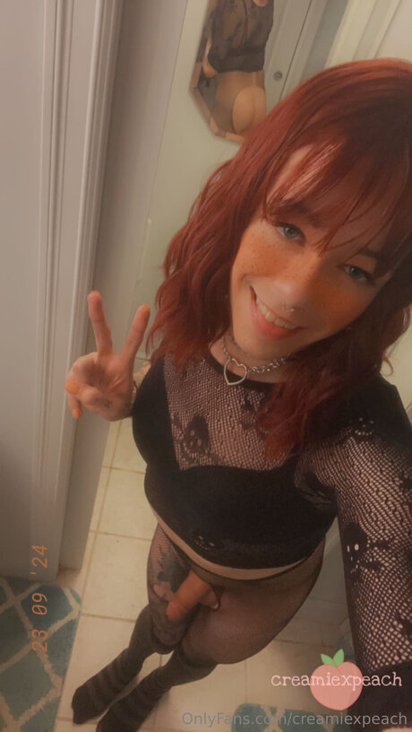 Creamiexpeach perfect actress gallery