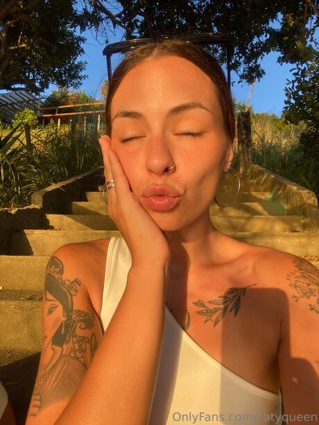 Catyqueen porn star gallery