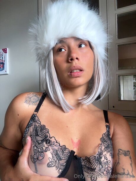 Alexandrarae sexy star galleries