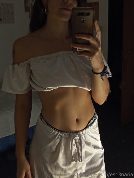 mirror onlyfans free nude image