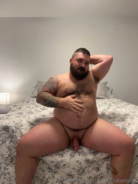 Snacksatanorgy nudes actress archive