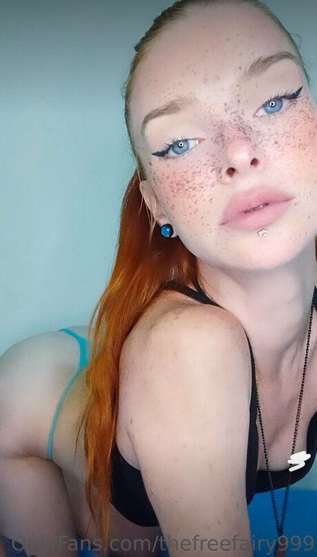 Liv Rise nudes actress photo