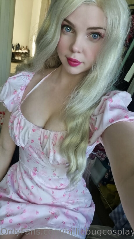 Billiebugcosplay perfect model pictures