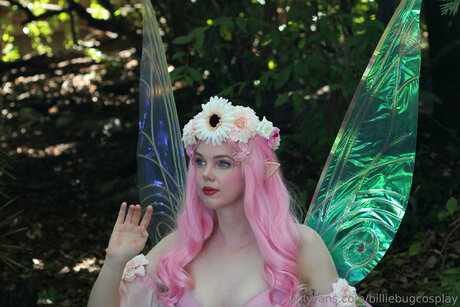 Billiebugcosplay hot actress image