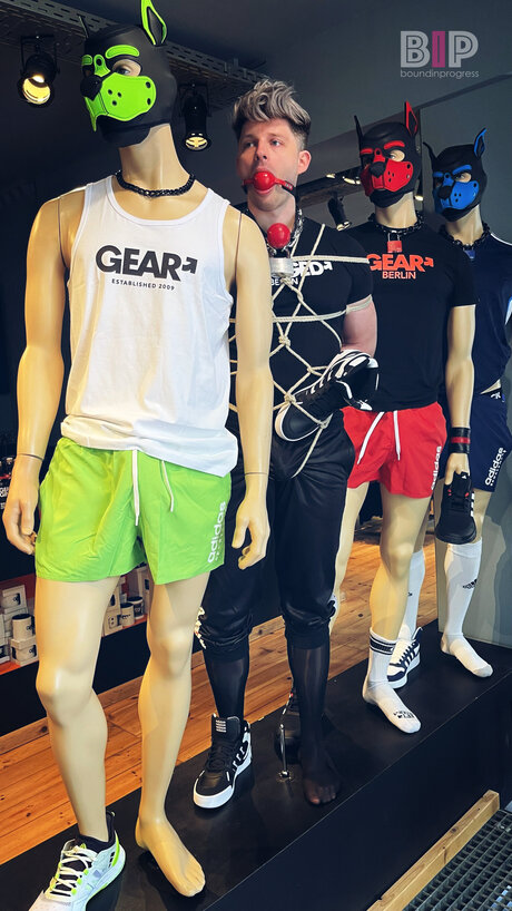 Boundinprogress free model image