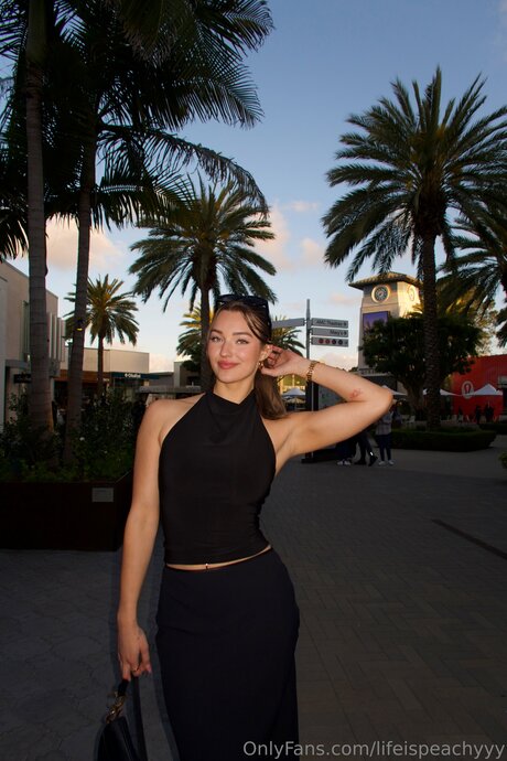 Its Ninamars star hd pictures