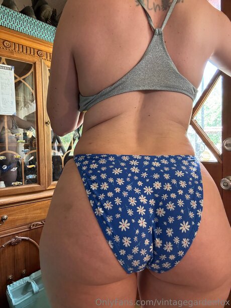 asian influencer onlyfans sexy naked picture