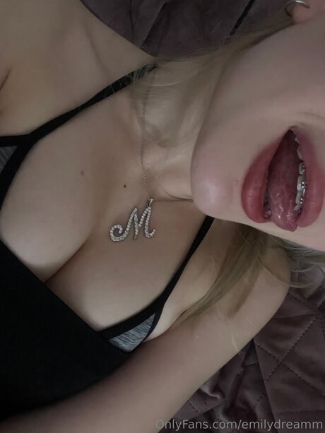 Emilydreamm top pornstar archive