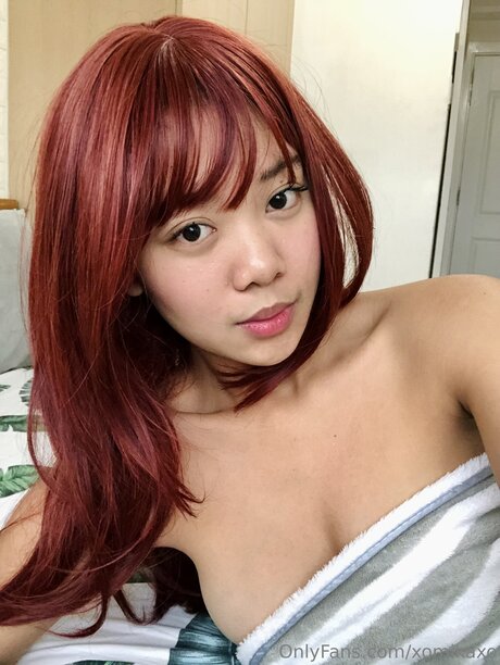 Xomikaxo pornstar nudes photo