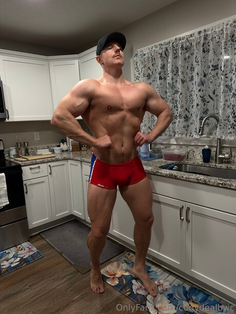 Codydealbwc pretty actress picture