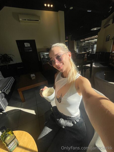 Janeclarkk pornstar adult images