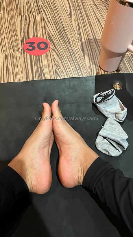 Alwayskami pretty pornstar pics