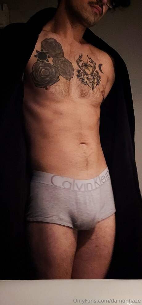 Damonhaze model exclusive image