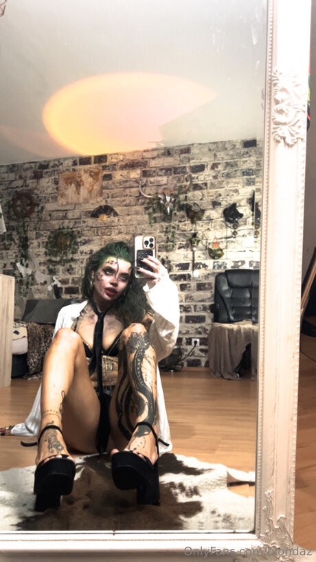 Biondaz xxx actress photos