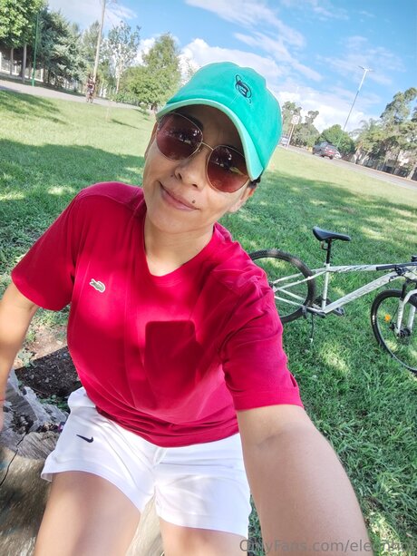 Eleonhot free star photo