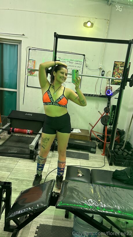 Florecee22 model adult pics