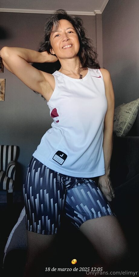 Elimyr hd pornstar pics