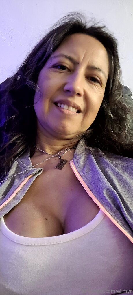 Elimyr star free pics