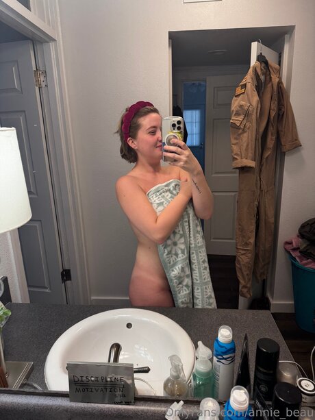 blonde lesbian onlyfans sexy nudes pics