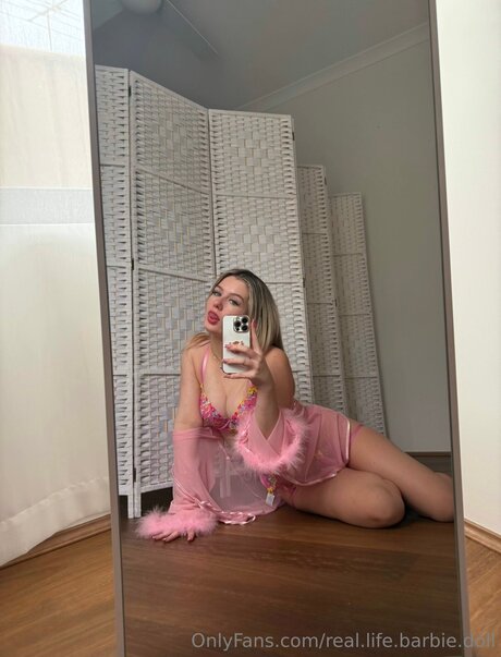 Real Life Barbiee star xxx pics
