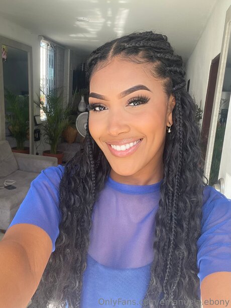 Emanuela Ebony nice actress pictures