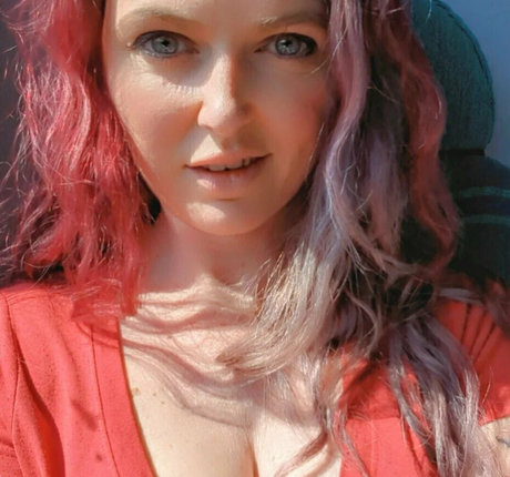 louroarfree star pretty image