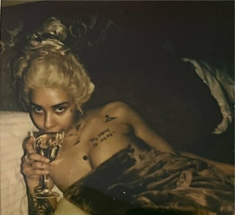 povlotti star adult galleries