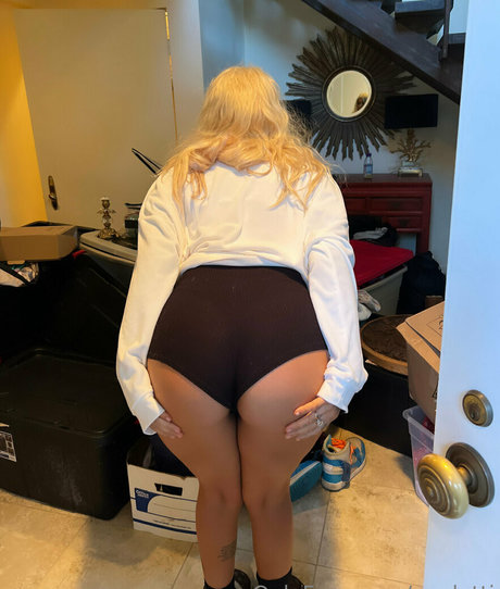 povlotti perfect star photo