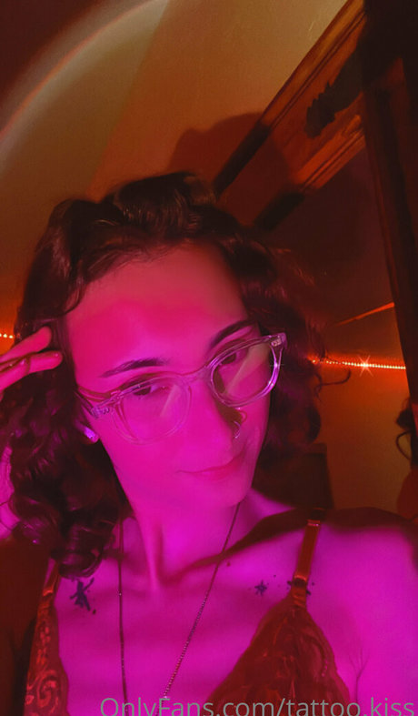 tattoo kiss nice star images